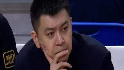 辛纳澳网表现获张盛盛赞，细节处理堪称完美